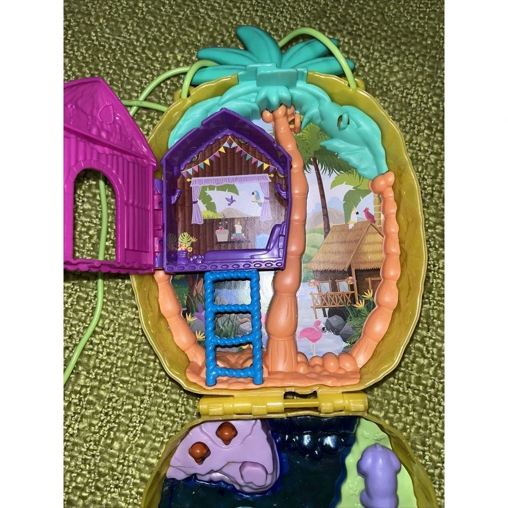 Polly Pocket Tropicool Pineapple‎ Wearable Purse Compact Multi